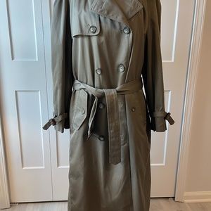 Bloomingdale's Men's Joseph & Lyman Olive Green Zip Out Lined Trench Coat-  42R